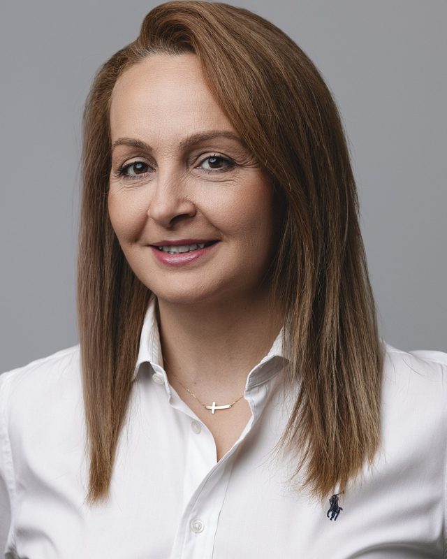 Elina Avasaf